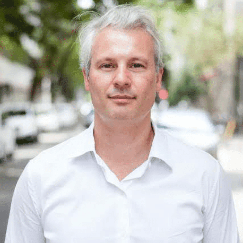 Luis Alt — Palestrante Corporativo