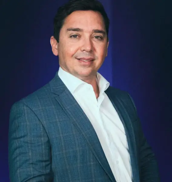 Claudio Dantas - O Antagonista, Jornalista investigativo e analista político — Palestrante Corporativo