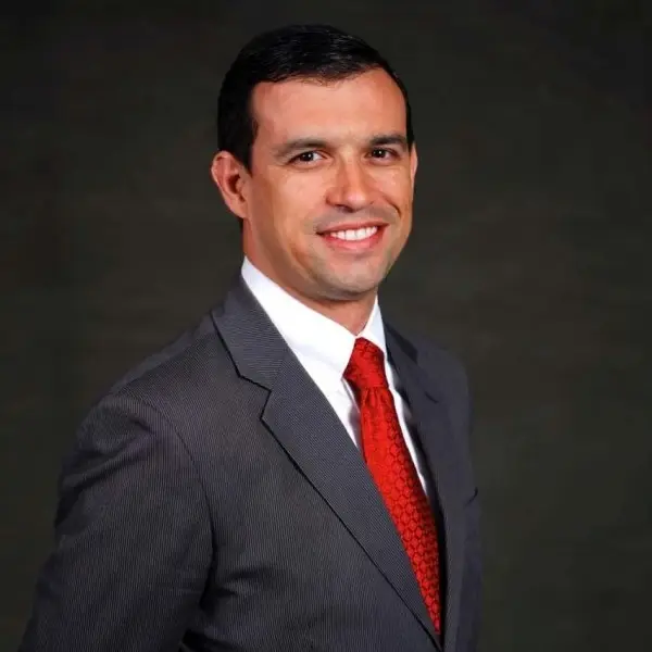 Claudio Neiva, Diretor de Tecnologia de Campo na CyberArk — Palestrante Corporativo