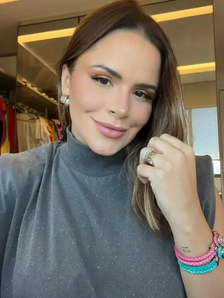 Cuca Amorim, Influenciadora digital e empresária — Palestrante Corporativo