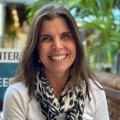 Daniella Freixo de Faria, Psicóloga infantil e terapeuta familiar — Palestrante Corporativo