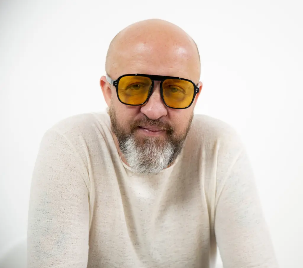 Fabricio Carpinejar, Escritor e jornalista — Palestrante Corporativo
