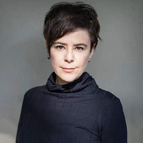 Fernanda Takai, Cantora, compositora e escritora — Palestrante Corporativo