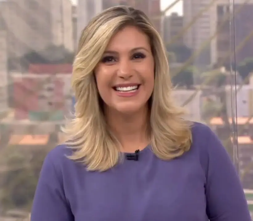 Flavia Freire, Jornalista e apresentadora de TV — Palestrante Corporativo