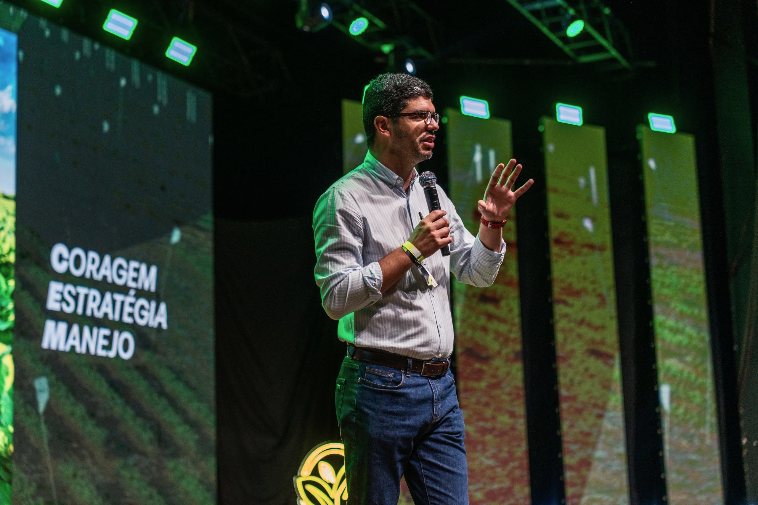 Jeferson Souza, Engenheiro agrônomo e analista de fertilizantes — Palestrante Corporativo
