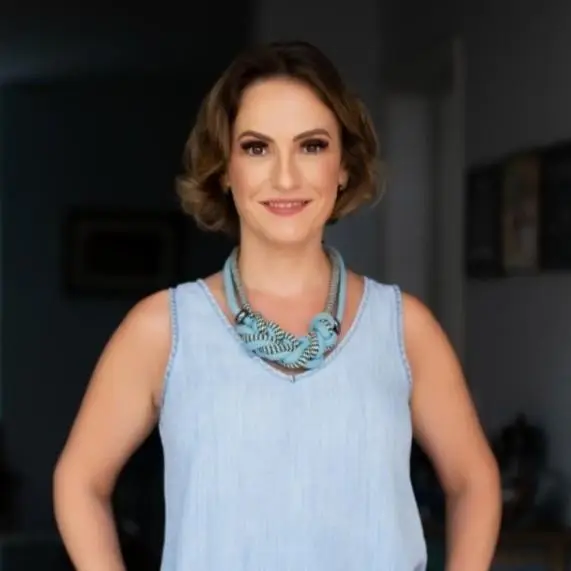 Shirley Hilgert, Comunicadora e criadora de conteúdo — Palestrante Corporativo