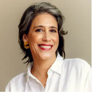 Tatiana Vasconcellos, Jornalista e radialista — Palestrante Corporativo