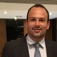 Thiago Biscuola, Economista e analista de mercado — Palestrante Corporativo
