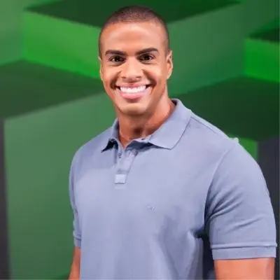 Thiago Oliveira - Jornalista, Jornalista e apresentador de TV — Palestrante Corporativo