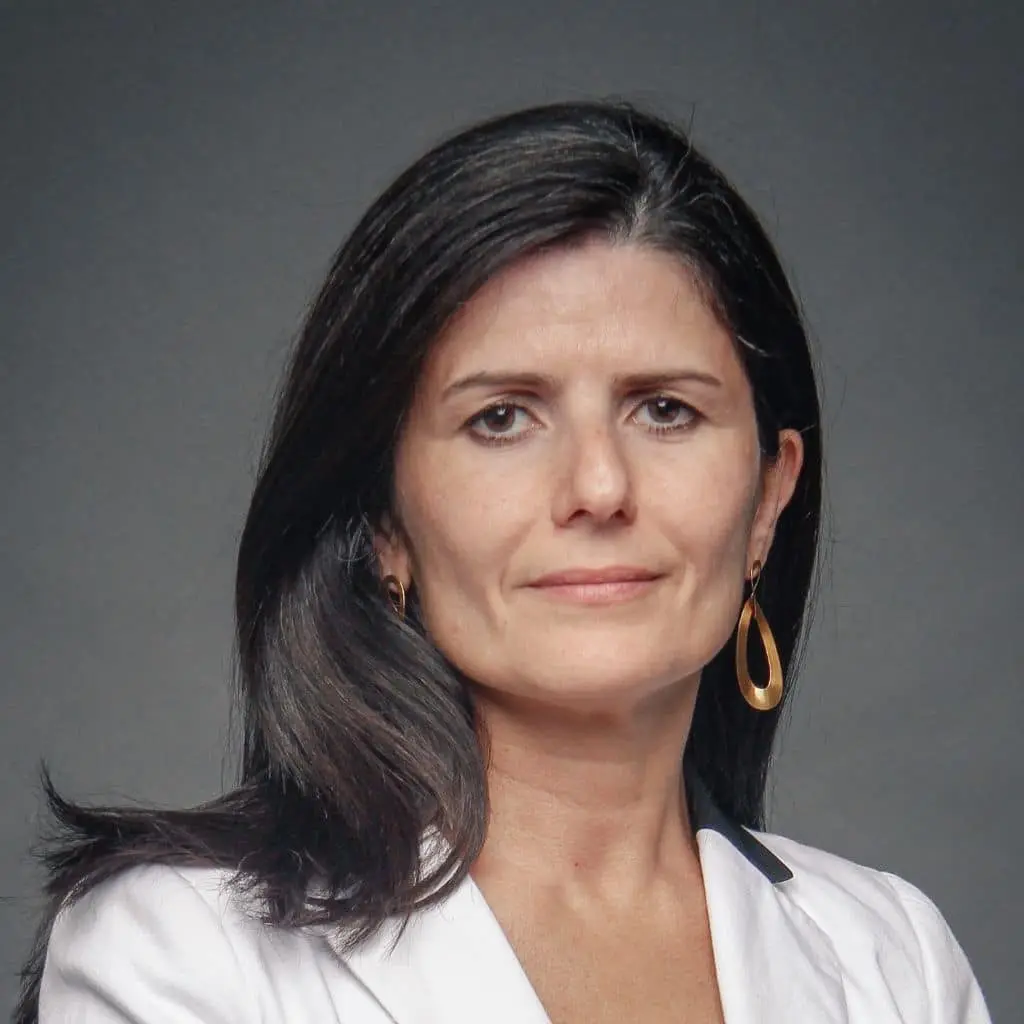 Zeina Latif, Economista e consultora macroeconômica — Palestrante Corporativo